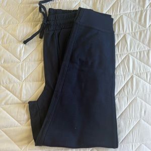 Navy blue Zenana women’s joggers